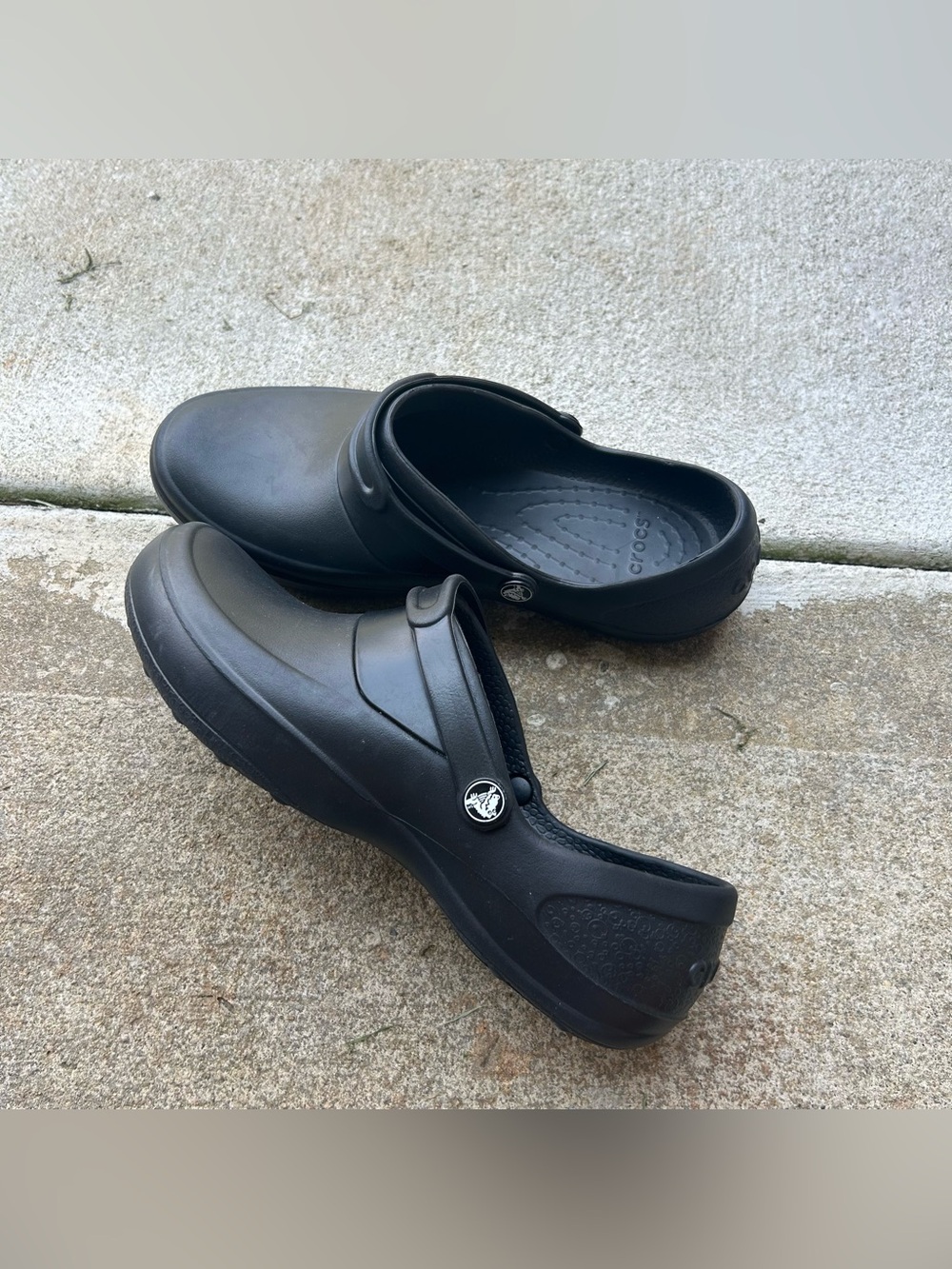 Women’s Black Crocs Sandals